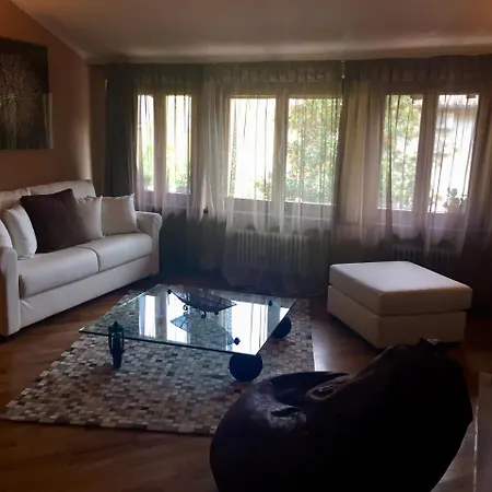 Marie Rose Luxury & Frühstückspension Desenzano del Garda