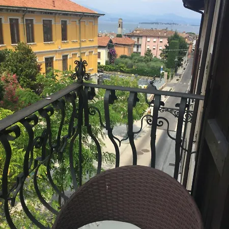 Marie Rose Luxury B&b&apartment * Desenzano del Garda