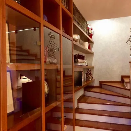 住宿加早餐酒店 Marie Rose Luxury & 代森扎诺-德尔加达